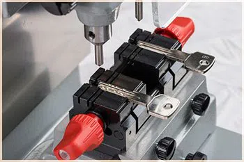 Elite Locksmith Services New York, NY 212-547-9787 Elite Locksmith Services New York, NY 212-547-9787 - 11-key-cutting